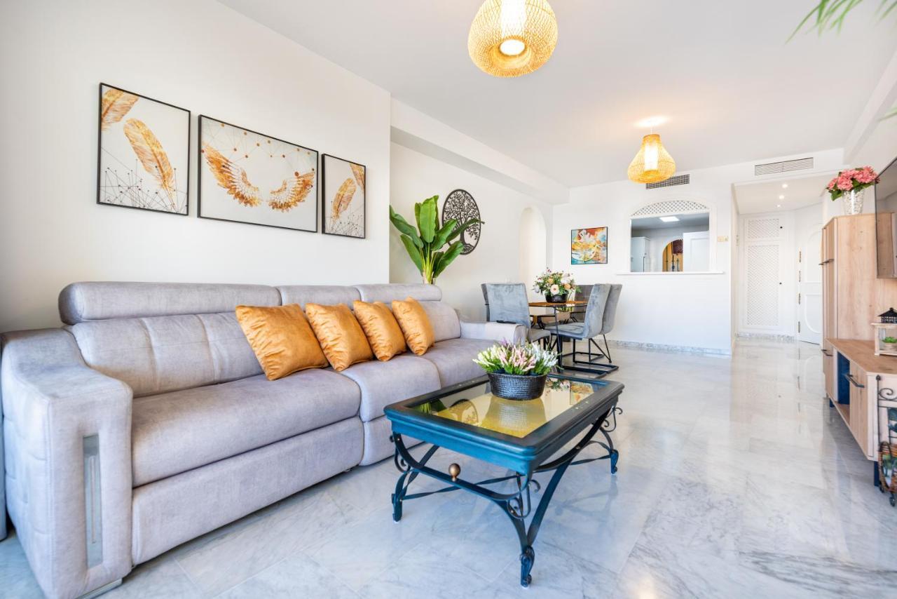Wintowinrentals Apartamento De Lujo En Medio De Puerto Marina. Бенальмадена Екстер'єр фото